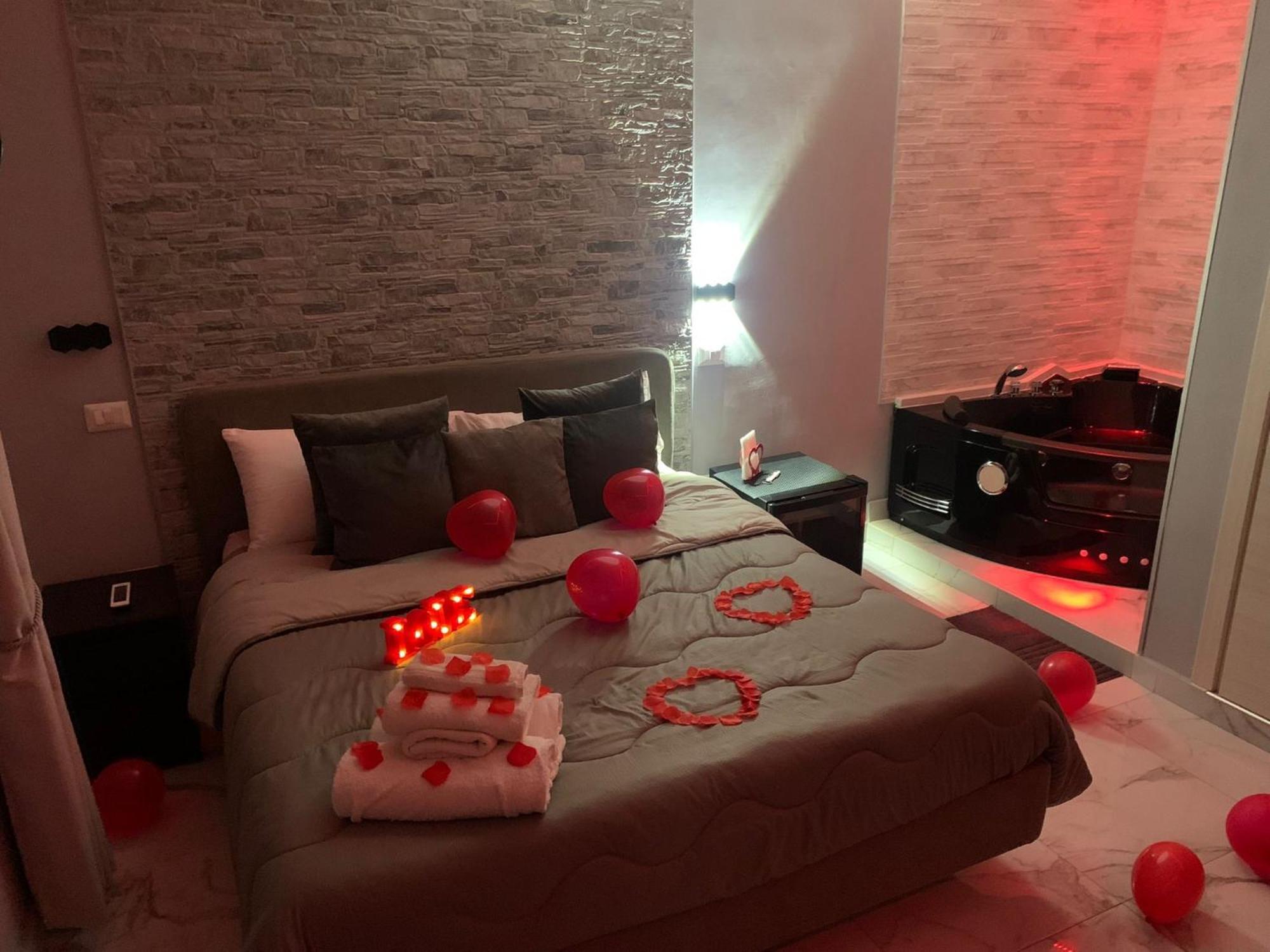 B&B Alla Stazione Napels Buitenkant foto