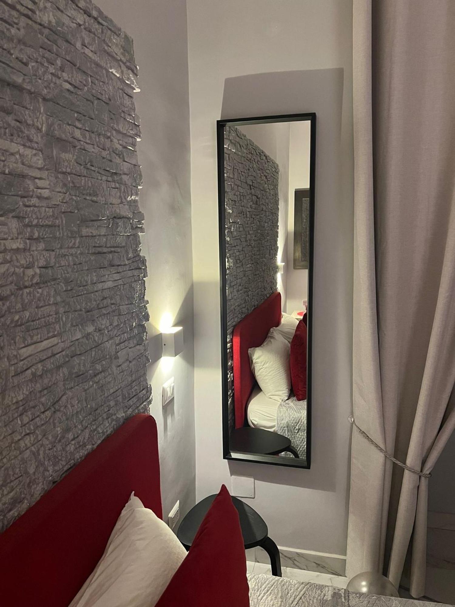 B&B Alla Stazione Napels Buitenkant foto