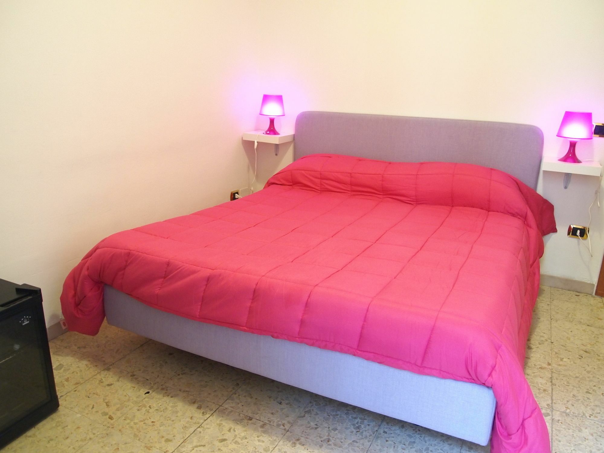 B&B Alla Stazione Napels Buitenkant foto